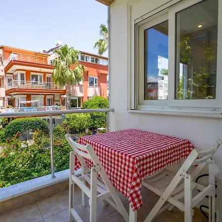 Refreshing House Near Beach And Popular Attractions In Muratpasa, Antalya