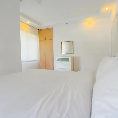 Apartamento Refreshing House Near Beach And Popular Attractions In Muratpasa, *