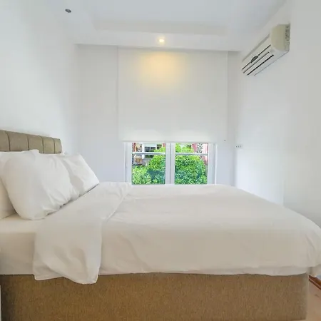 Refreshing House Near Beach And Popular Attractions In Muratpasa, Apartment Antalya